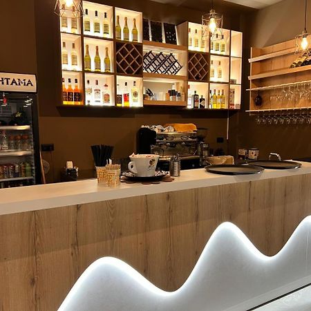 Kaan Hotel Radhimë Eksteriør bilde